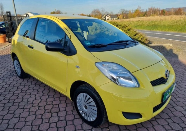 Toyota Yaris cena 11700 przebieg: 235700, rok produkcji 2010 z Kłodzko małe 529